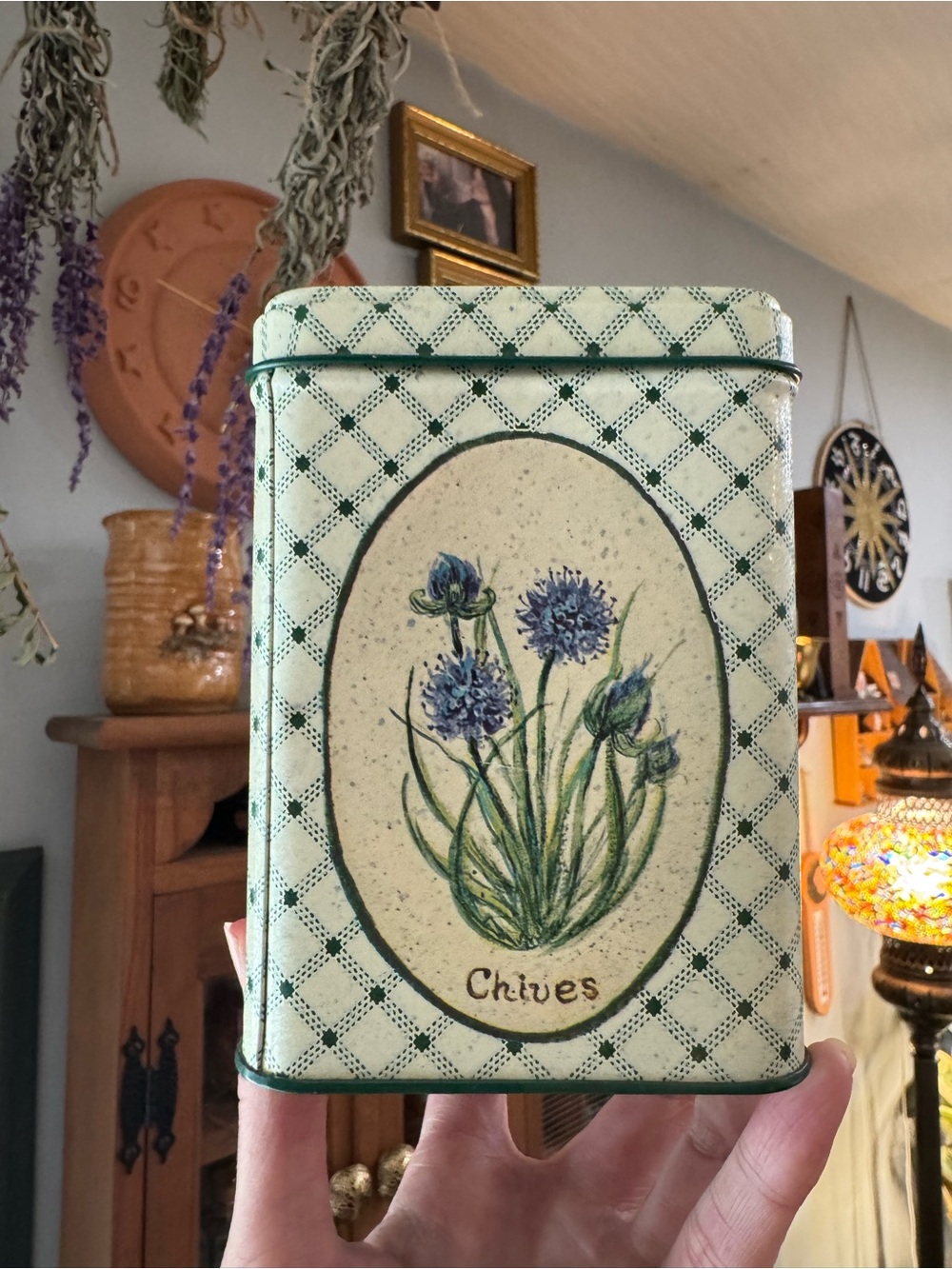 Vintage Cottage Core Floral/Botanical Tea Tin